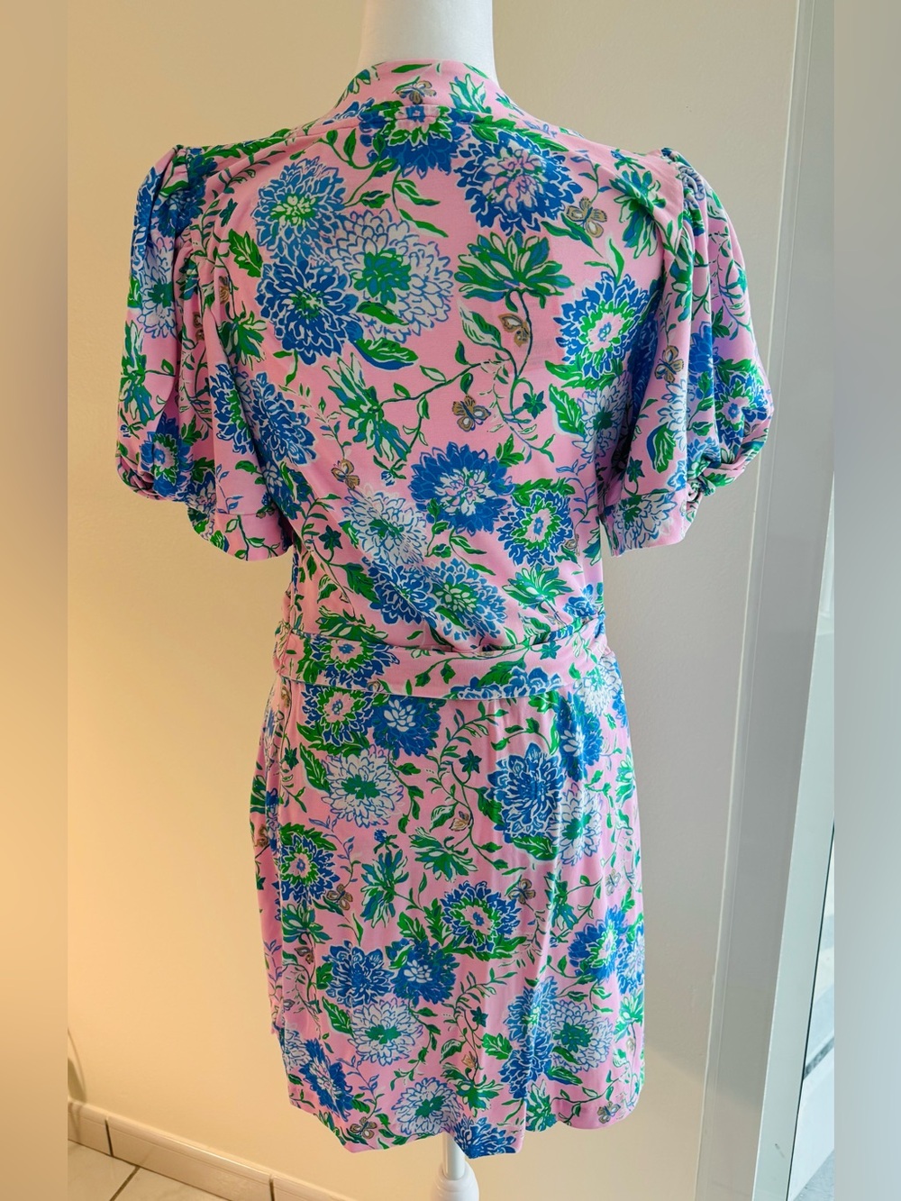 Lily Pulitzer Pink Floral Midi Dress with Puff Sleeves M